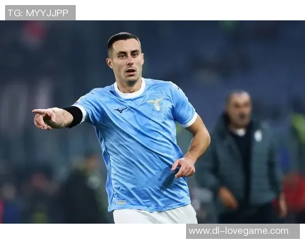 意大利足球品牌的崛起与影响力分析及未来发展趋势探讨