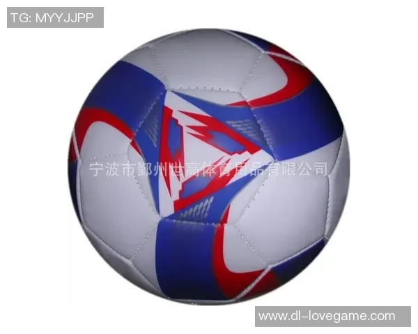 探索PU足球与TPU足球的性能差异及其在不同场景中的应用优势 探索PU足球与TPU足球的性能差异及其在不同场景中的应用优势